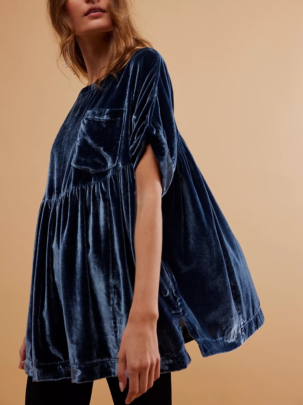 Free People Moon City Velvet Babydoll Tunic Top in Varsity Navy